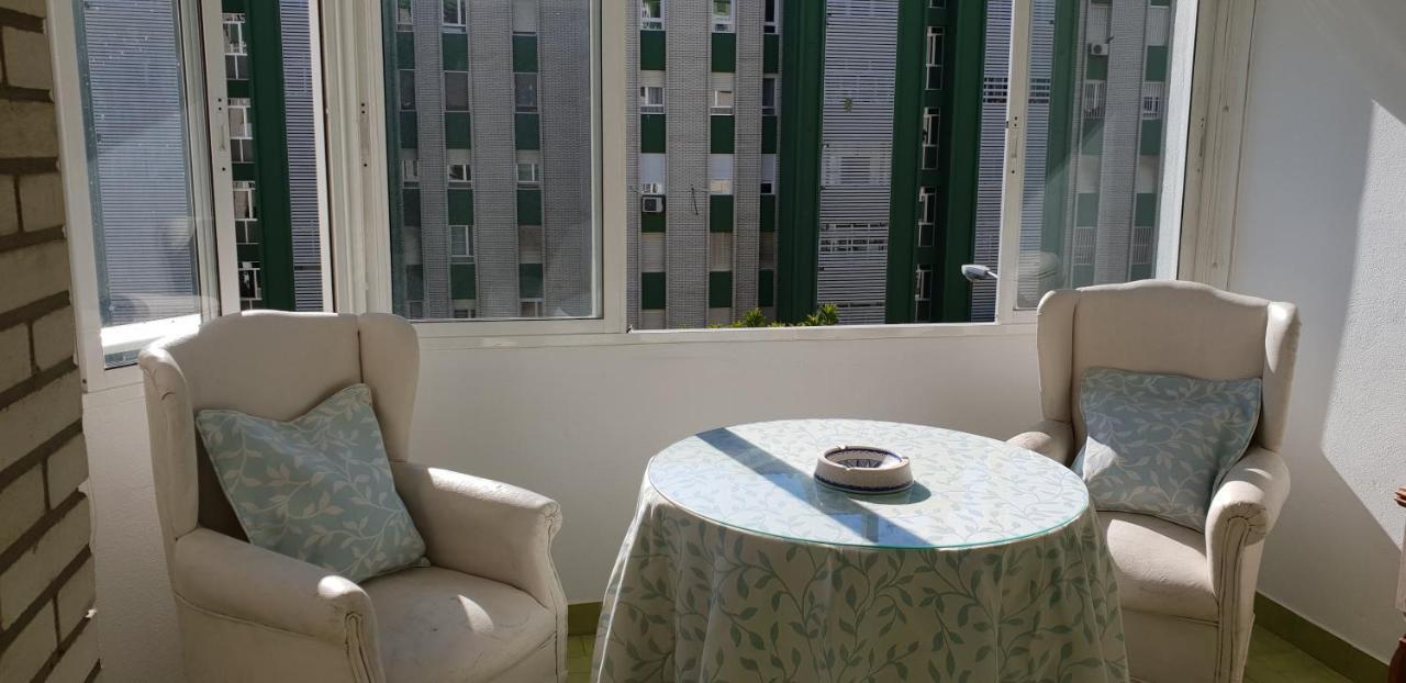 Piso 110M² En El Palo Con Parking Cerca De La Playa Appartement Málaga Buitenkant foto